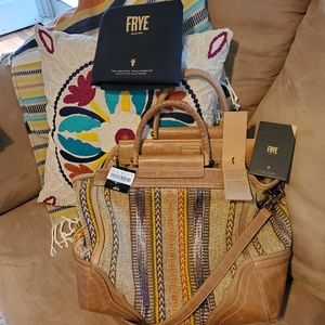 NWT Frye Large Riviana Woven Tote